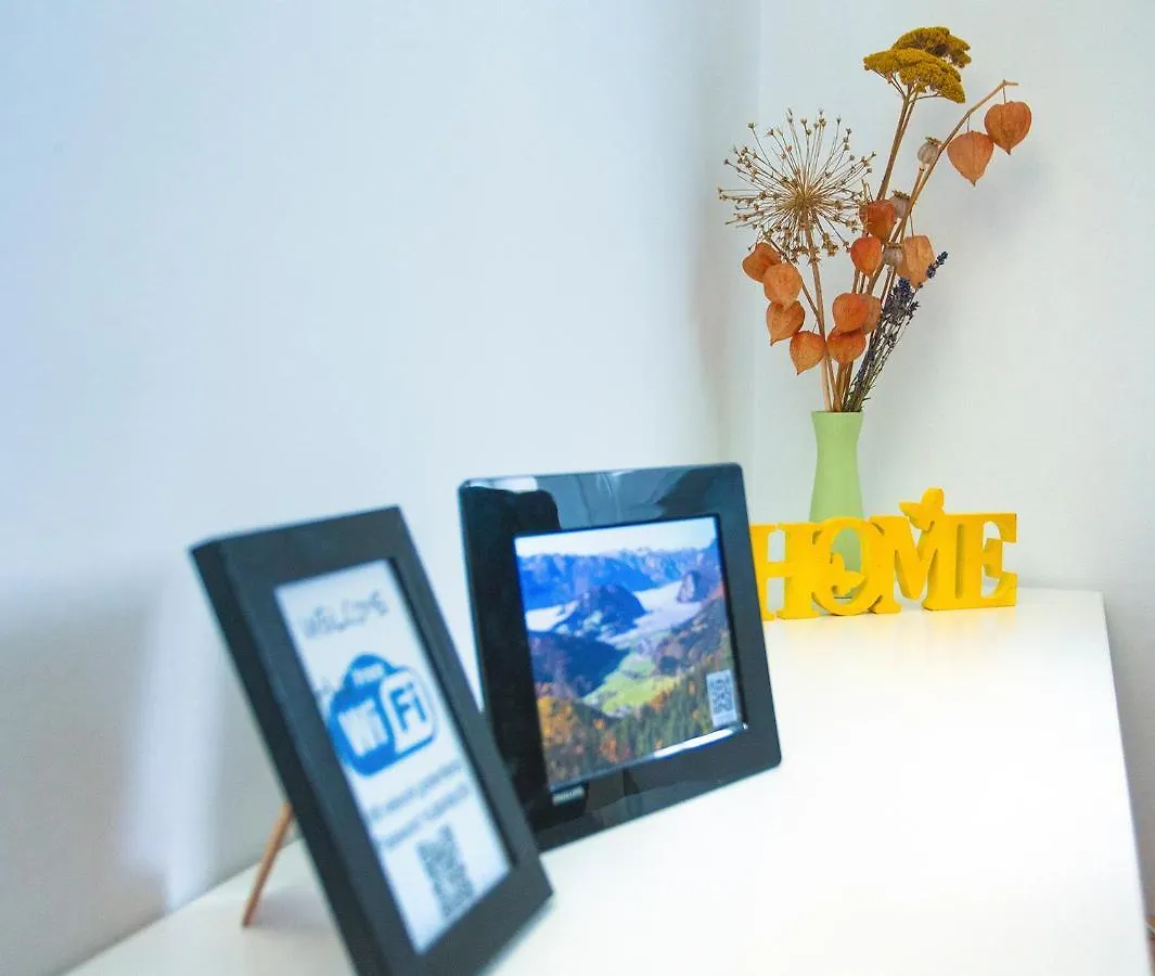 Goldenfields Apartment Kranj 0*,